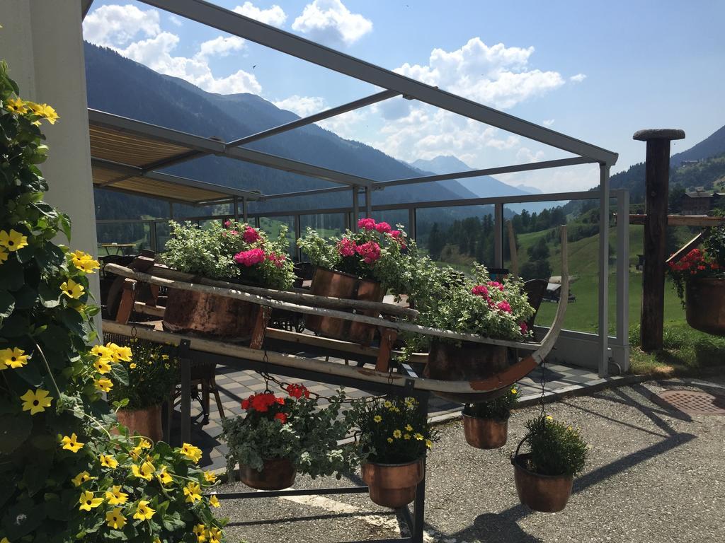 Hotel Weisshorn Goms Luaran gambar